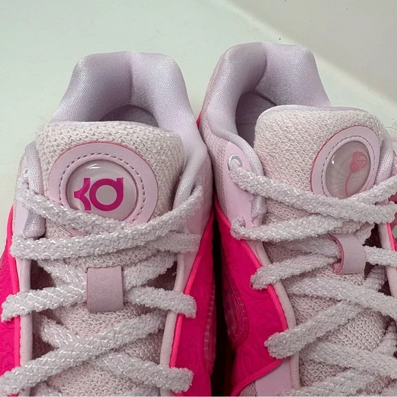 New Nike KD 16 NRG Aunt Pearl Kay Yow Hyper Pink Mens 7.5 Wmns 9 FN4929-600 - Picture 2 of 9